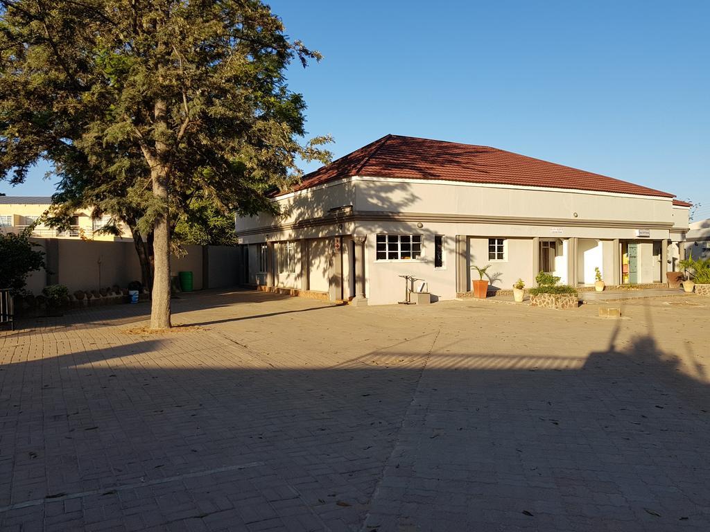 גאבורון Batho Pele Lodge מראה חיצוני תמונה