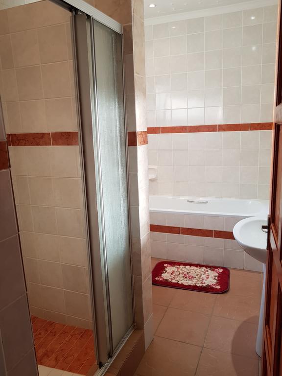 גאבורון Batho Pele Lodge מראה חיצוני תמונה