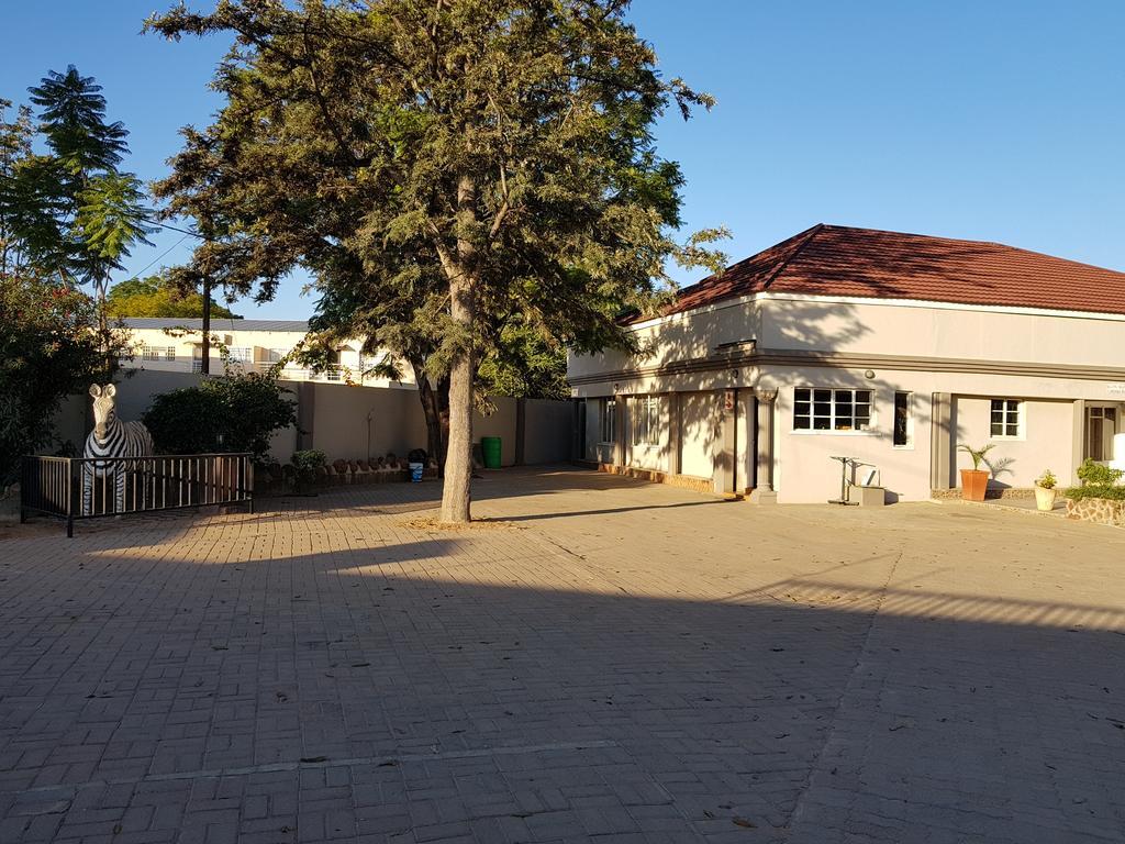 גאבורון Batho Pele Lodge מראה חיצוני תמונה